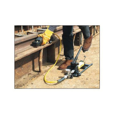 Enerpac® NC1319 NC Series Hydraulic Nut Cutter, 0.31 to 0.5 in Bolt, 1/2 to 3/4 in Hex, 5 ton Tonnage, 10000 psi Max Pressure, 0.92 cu-in Reservoir